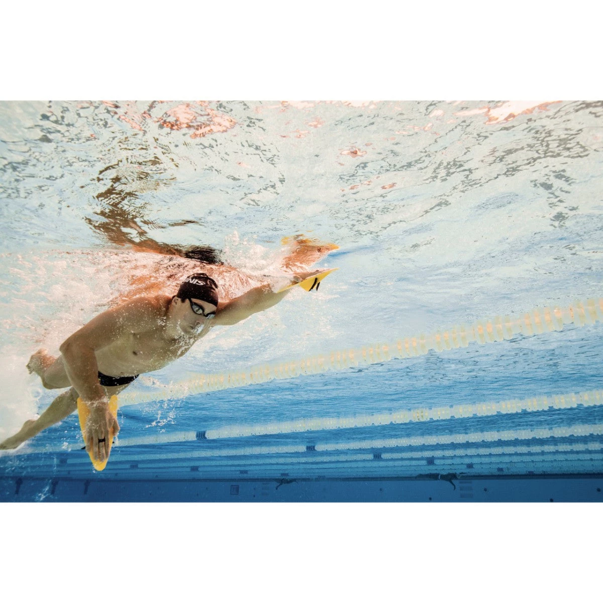 FINIS® Technical Freestyler Paddles | Freestyle Training Paddles 10 FINIS® Technical Freestyler Paddles | Freestyle Training Paddles