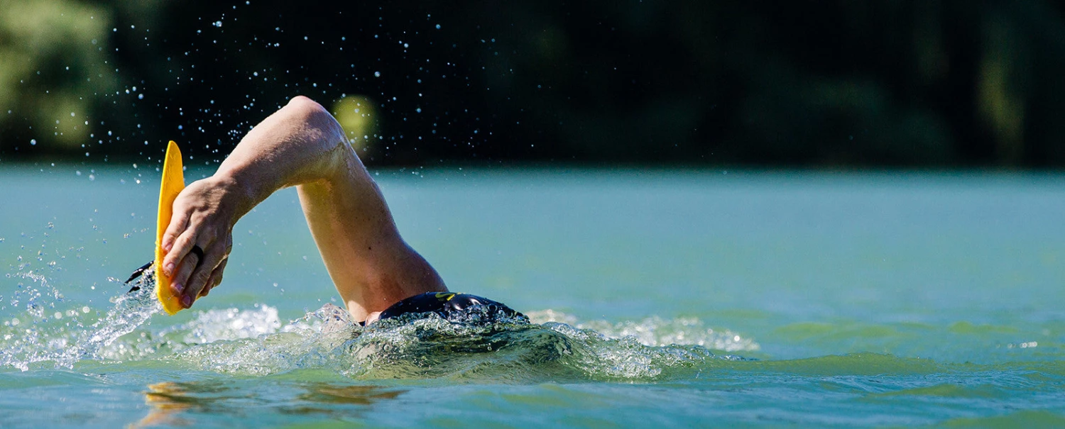 FINIS® Technical Freestyler Paddles | Freestyle Training Paddles 14 FINIS® Technical Freestyler Paddles | Freestyle Training Paddles