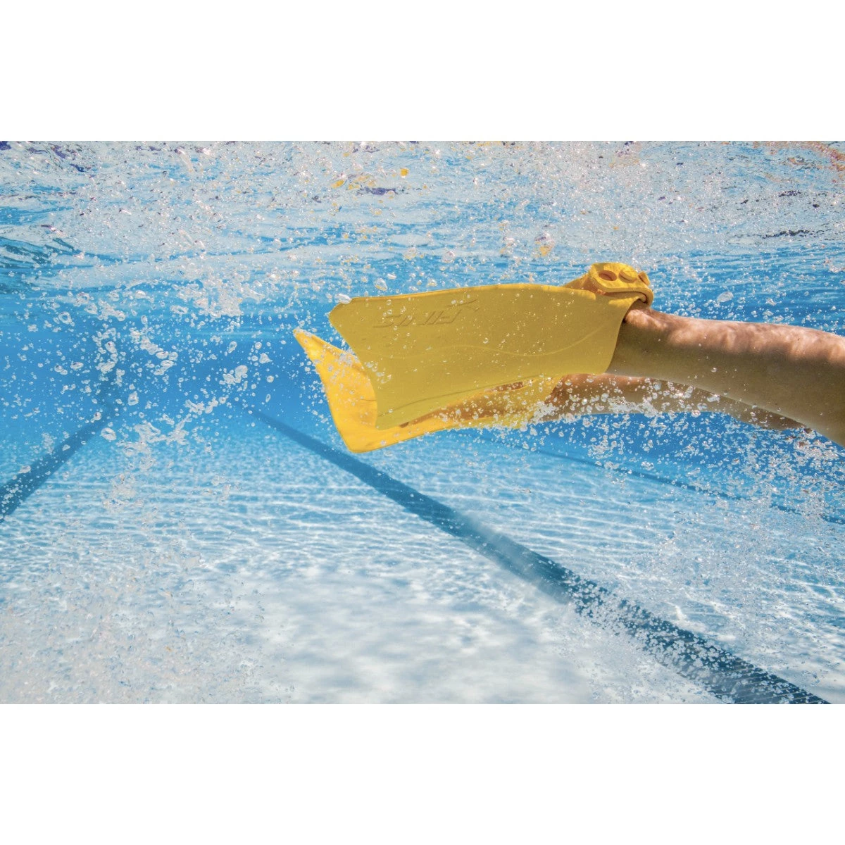 FINIS® Fishtail 2 Fins | Learn-To-Swim Fins 13 FINIS® Fishtail 2 Fins | Learn-To-Swim Fins