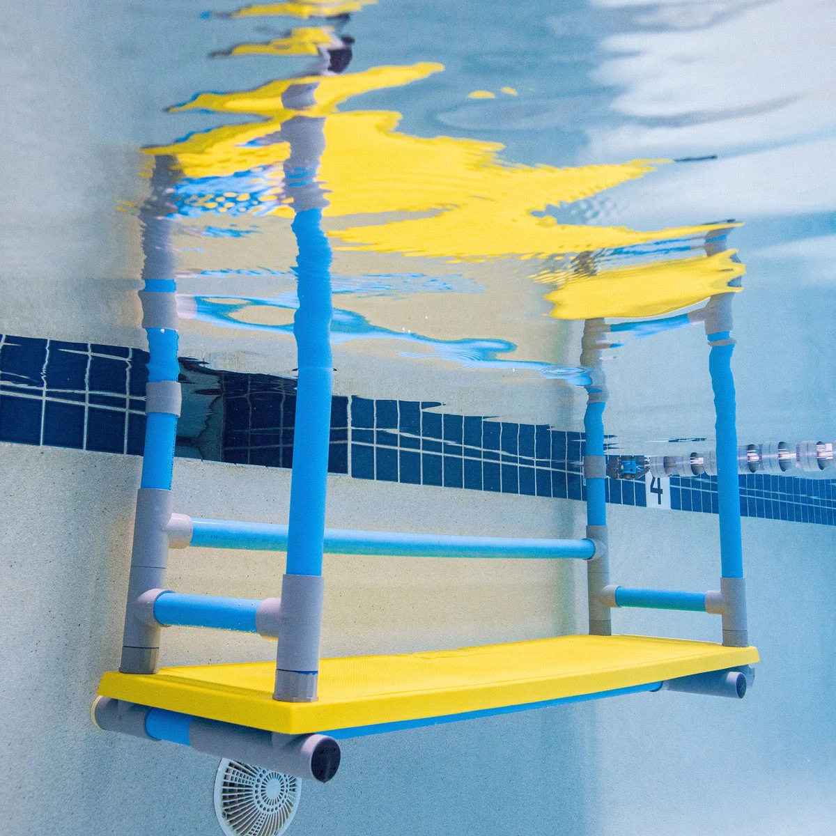 FINIS® Hanging Swim Bench | Swim School Teaching Bench Water Confidence 5 FINIS® Hanging Swim Bench | Swim School Teaching Bench Water Confidence
