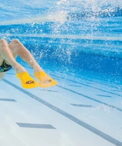 FINIS® Zoomers® Gold | Short Blade Training Fins 32 FINIS® Zoomers® Gold | Short Blade Training Fins