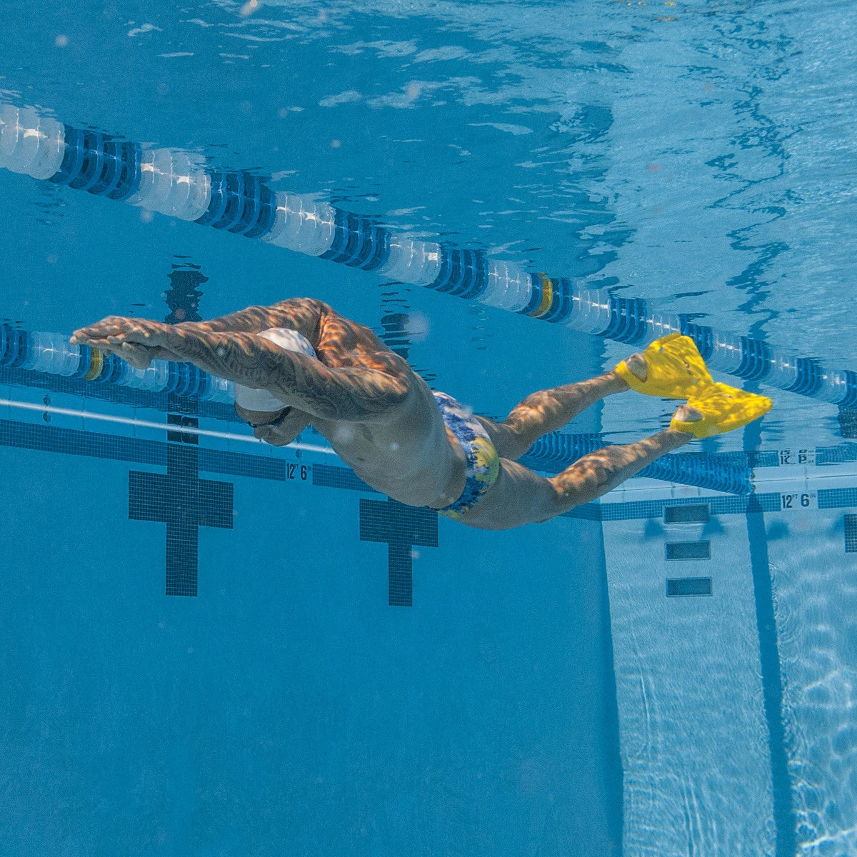 FINIS® Technical Edge Fins | Muscle-Building Training Fins 2 FINIS® Technical Edge Fins | Muscle-Building Training Fins