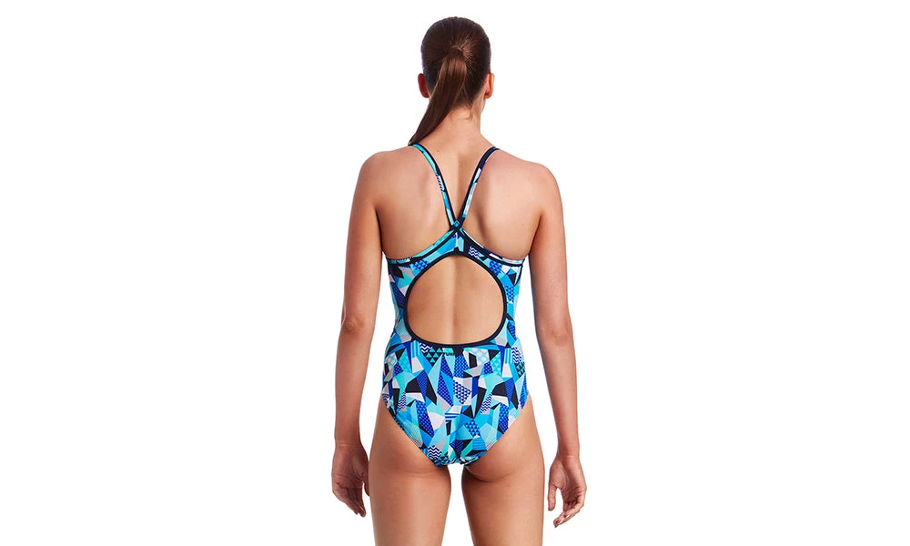 Funkita CRACK ATTACK | LADIES DIAMOND BACK ONE PIECE 3 Funkita CRACK ATTACK | LADIES DIAMOND BACK ONE PIECE